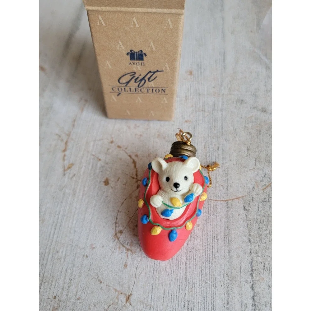 Avon Christmas cutie mouse light bulb ornament vintage Xmas collection home